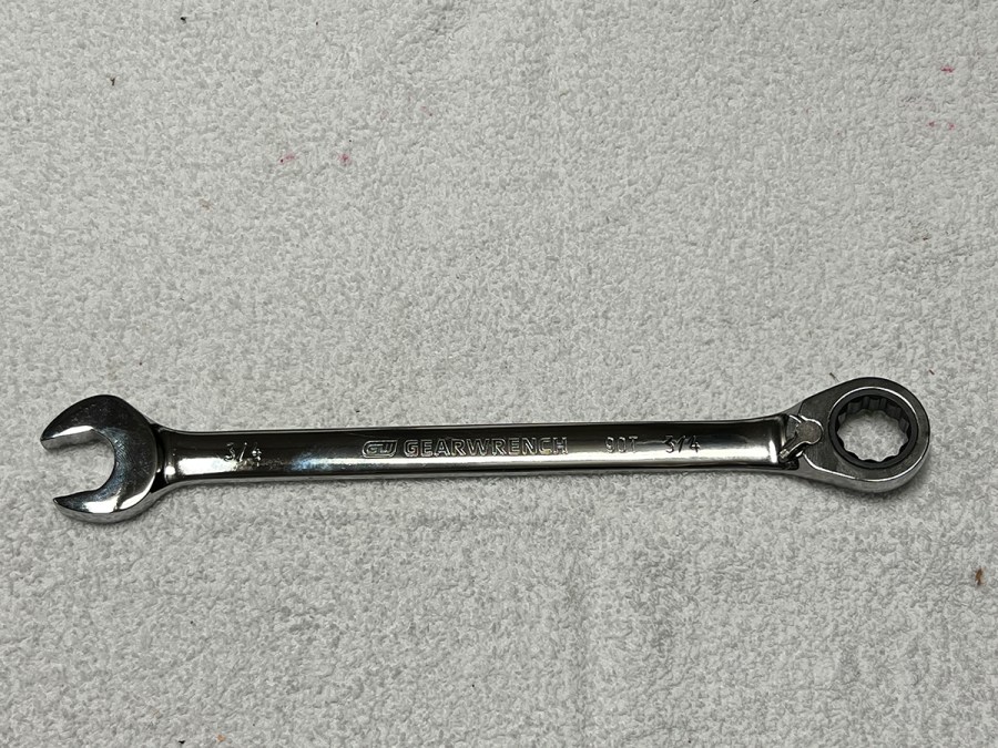 GearWrench 90 reversible wrench 
