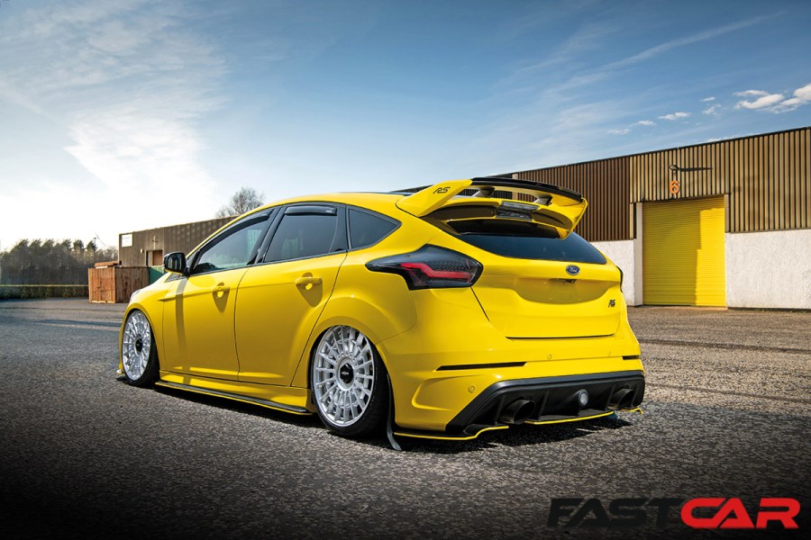 Modified ford focus rs mk3 rear 3/4 