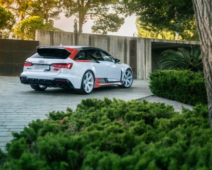 rear of Audi RS 6 Avant GT