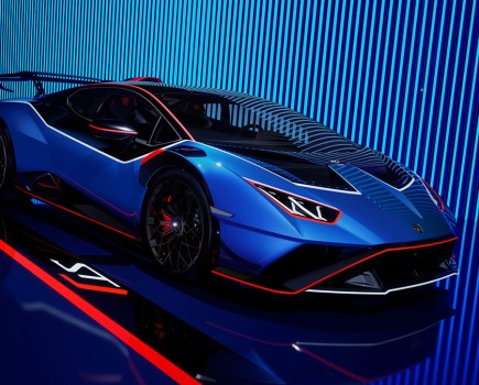 Lamborghini Huracan STJ front 3/4