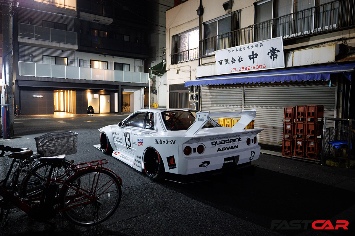 Liberty Walk’s LB-Kaido Works R32: A Skyline Like No Other | Fast Car