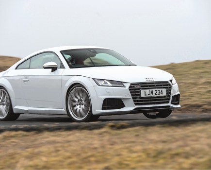 Audi TT Mk3 front shot