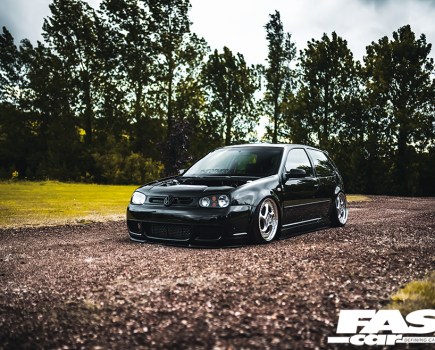 Bagged VW Golf Mk4
