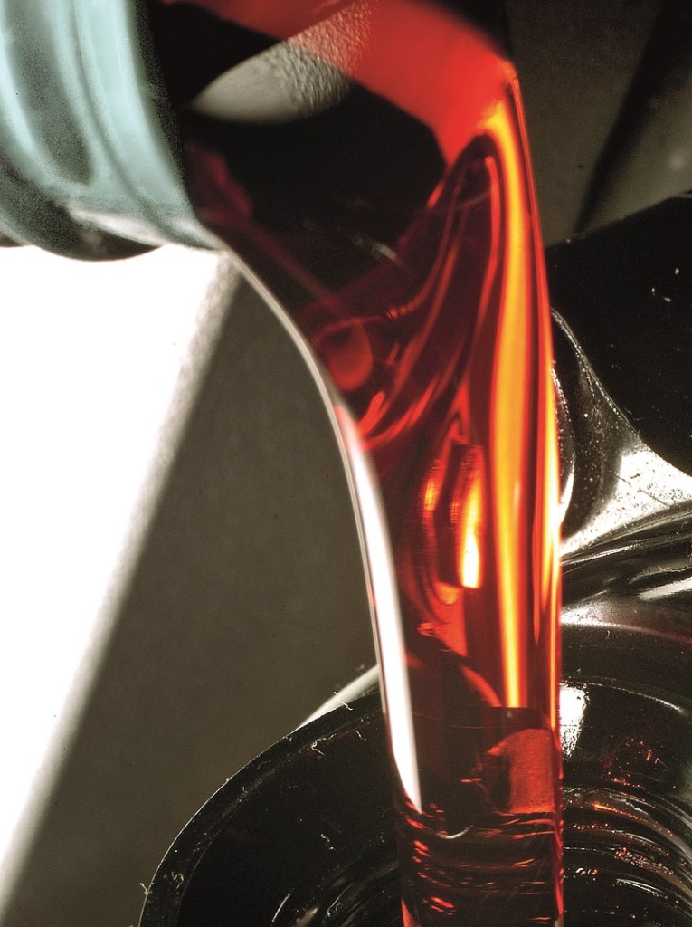 Engine Oil Guide thickness 