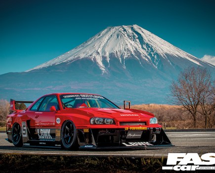 Liberty Walk ER34 skyline