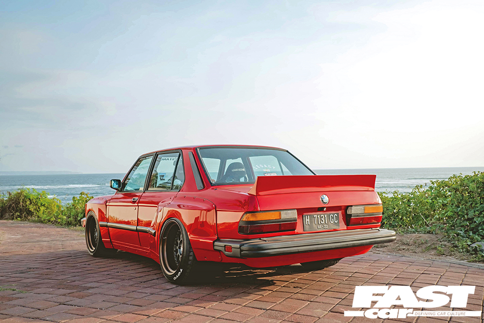 MODIFIED BMW E28 BODYSHOCK Fast Car