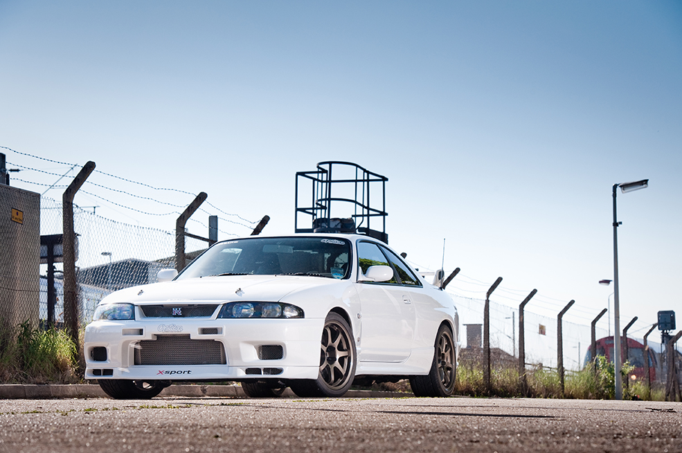 Nissan Skyline GT-R R33 front shot